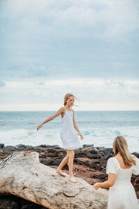 kauai-family-photographer-poipu-hyatt-sea-love-photography-91