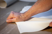 hand-stretched-musuem-canvas-process