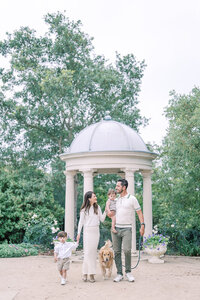 Family-Photoshoot-Laguna-Niguel-Gazebo-Dog_01
