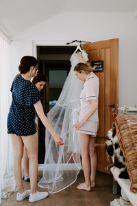 bride prep steaming