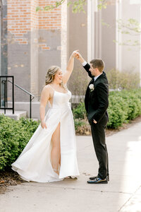 High_Five_GR_Wedding_1