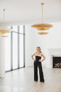 Chez Jilaire Black outfit modern home (7)
