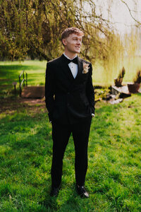 intimate-micro-wedding-cardiff-south-wales-8