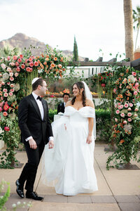 Samantha & Matt Wedding Sneak Peaks-68