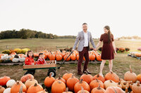 family mini engagement couple wedding christmas spring fall sessions maternity photographer wedding photography stuarts draft waynesboro charlottesville staunton48
