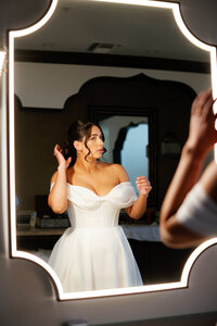 Samantha & Matt Wedding Sneak Peaks-18