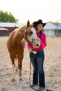 melmarie-photography-senior-photographer-west-bend-wi.jpg-047