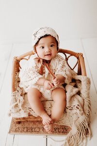 #alittlegoose #sacramentonewbornphotographer #elkgrovenewbornphotographer #ニューボーンフォト