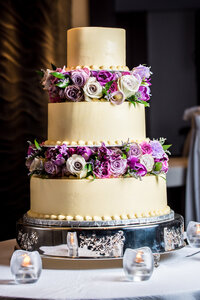 Hotel-at-University-of-Maryland-wedding-florist-Sweet-Blossoms-cake-flowers