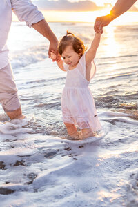 family-photoshoot-mallorca-neco-beach-eem 49