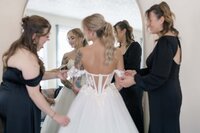 Edmonton Wedding Photos - Pine and Pond Wedding Venue (32)