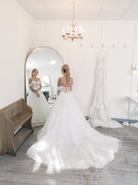 Edmonton Wedding Photos - Pine and Pond Wedding Venue (29)