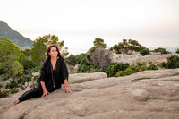 CAPTURING LIGHT - CLAUDIA CLIFF-5