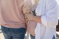 Maternity Photoshoot at Driftwood Beach by Phavy Photography, Jekyll Island Family Photographer