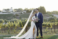 sunset-portraits-Leal-Vineyards-145