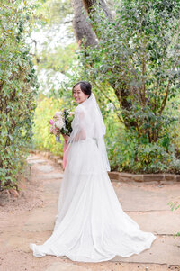 Hill Country Venue + Austin Wedding Photographer11