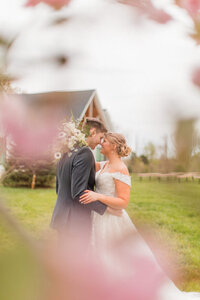 Ally & Ben - Wedding Photos - Amative Creative-255