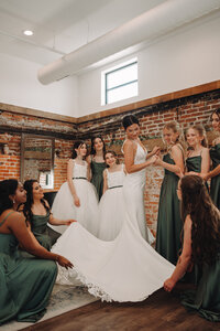 Quad Cities Wedding Venue | Healy Hollow - Taylor Ridge Wedding Venue-8