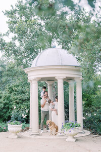 Family-Photoshoot-Laguna-Niguel-Gazebo-Dog_05