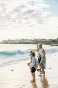 Poipu Family Photographer Shipwrecks-56