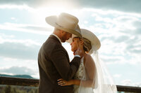 Classic wedding portraits