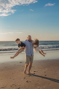 Family Photosession at Jacksonville Beach by Phavy Photography12
