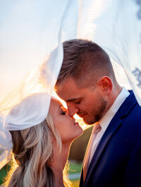 Wedding couple in golden hour