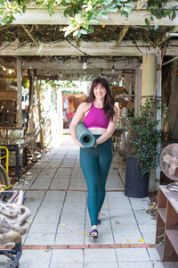 FocusCreative_MaryReddingerYoga_9037 (1)