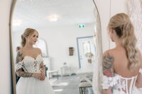 Edmonton Wedding Photos - Pine and Pond Wedding Venue (26)