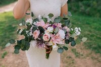 Sacramento Wedding Photographer captures bride holding bridal bouquet