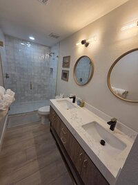 bathroom2