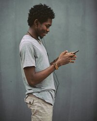 emmanuel-ikwuegbu-81fRHbVliQI-unsplash
