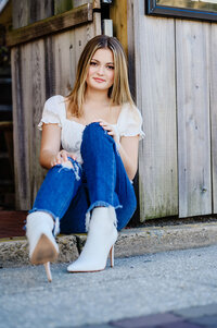 Jacksonville-Florida-senior-pictures-san marco-bartram-trail-16