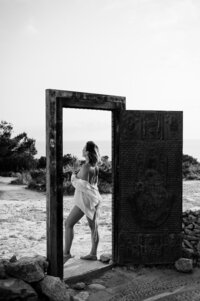 CAPTURING LIGHT - FR - B&W-0092