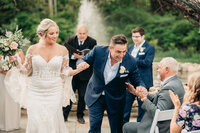 CT-WEDDING-PHOTOGRAPHER-SALEM-HERB-FARM_ADTG_107205