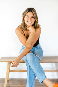 Branding headshot of a Bend Oregon entrepreneur