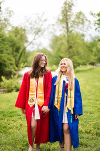 Belle Cap and Gown Shoot 2023 (388)