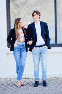 Jacksonville-Florida-senior-pictures-san marco-bartram-trail-41