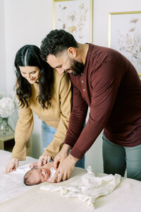 Naples In-Home Newborn Photos | Brittany Bekas-38