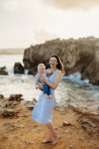 Kauai Shipwreck Beach Family Photos-5