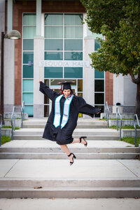 069TepeSuzPhotography_Graduation_