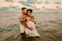 water-maternity-session-oahu