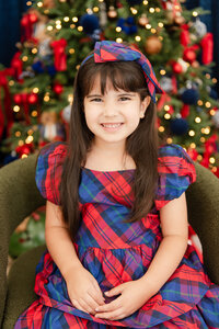 Gallery-2025_11-30 Christmas Minis Aylin 13-MSP-MSuarezPhotography