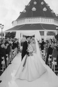 Coronado-Island-Hotel-Del-Coronado-Wedding-Alyssa-and-Logan-by-The-Delacastros-129