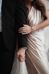Engagement Photo session in Downtown Jacksonville by Phavy Photography Jacksonville Wedding Photographer-17