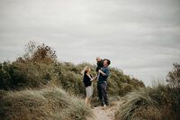 milwaukee-family-photographer.erika-lee-photography.fall-portraits.walthers.01