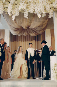 Destination Wedding
Sophisticated editorial wedding photography utilizing fashion forward
techniques during Rebecca & Kevin's luxury destination wedding at Miami Beach Edition hotel.