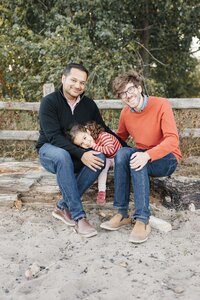Natural-family-photos-at-toronto-cherry-beach-3
