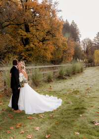 Wedding at Carpenter Creek Winery in Forest Grove, Oregon in the Fall with Country Vibes