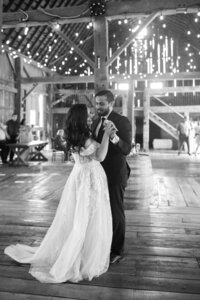 Irish Hills Wedding Barn Photography | Irish Hills Wedding Photographer